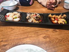 -东来菜馆•手抓海鲜家常菜•海鲜锅贴(鸽子窝店)
