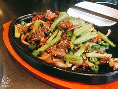 -老牌坊鲁菜名店(美莲广场店)