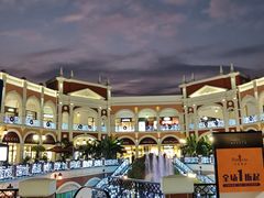 -佛罗伦萨小镇广佛名品奥特莱斯(疏港路店)