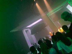 -简奥斯汀·赫本酒吧