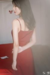 -艾米丽婚纱礼服