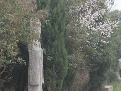 -明秦王墓遗址