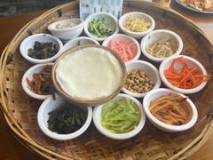 -包整·丝娃娃(一览甲秀楼风景店)