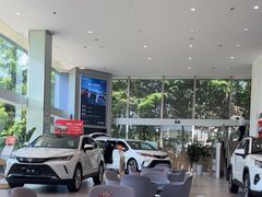 -上海和裕一汽丰田4S店(七宝店)