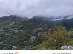 -硗碛藏寨·神木垒景区