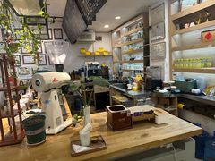 -唐咖精品咖啡(大理古城手冲店)