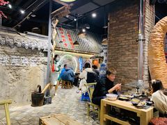 -破瓦寒窑·地摊烤羊排