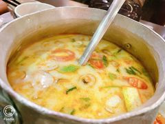 -大头虾越式风味餐厅(光明广场店)