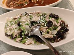 -侬佳蒸菜馆(听潮店)