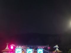 -汤山欢乐雪世界