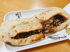 -宝光熏肉鞋底火烧(新街口店)