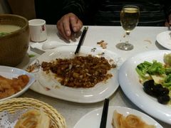 -闫府私房菜(经四路万达店)