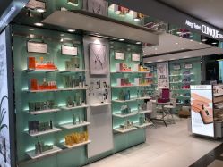 店内环境-CLINIQUE倩碧