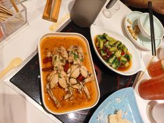 -黄记煌三汁焖锅(新佳丽江汉路店)