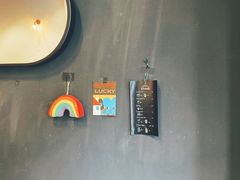 门面-black rainbow coffee