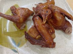红烧乳鸽-吉莲利苑海鲜酒家(珠海拱北28年老字号店)