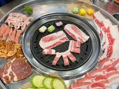 -哈哈碳都·牛肋条无限自助烤肉(宝龙店)