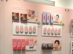 -4iNLOOK美瞳店(上海日月光中岛店)