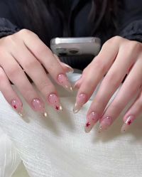-芊屿芊浔美甲