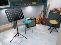 -属音琴行(成山路店)