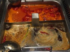 -海底捞火锅鲜切牛肉主题店(长寿路店)