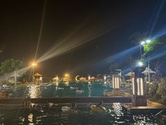 -亚龙湾希尔顿自助餐厅·海鲜·烧烤·沙滩BBQ·现场乐队