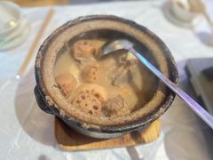 -霄汉牛三鲜湖北砂锅菜(万松园2店)