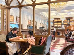 -秘密旅行Bonjour(黑金冠 江南西店)