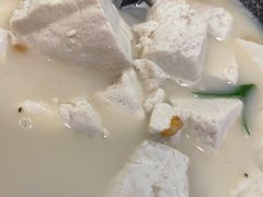 土家手掰柴火豆腐-吃饭皇帝大土家民族菜(正大广场店)