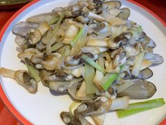 葱姜炒蛏子-渔民船说·北塘海鲜·天津菜·海肠捞饭(北塘古镇店)