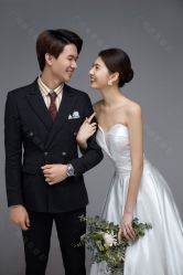 -雨墨婚纱摄影工作室
