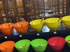 -果松木炭酸菜铜火锅·外婆参鸡汤