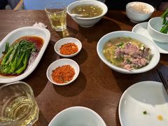 -全牛匠·乐山跷脚牛肉(新中关店)