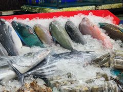 -拉威海鲜市场