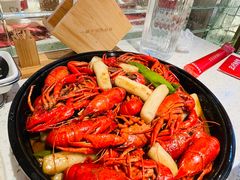 -三人行骨头王火锅(长寿店)