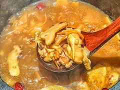 -蘑界·野生菌火锅(深业上城店)