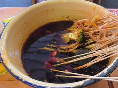 -拈签一笑黄牛肉辣卤串串