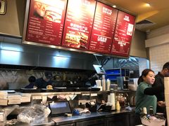 -The Habit Burger Grill 哈比特汉堡(爱琴海店)
