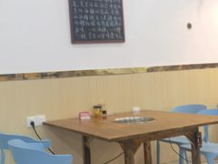 大堂-老何家后安粉·糟粕醋海鲜火锅(三亚湾椰梦长廊店)