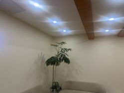 -HEYAN荷妍专业脱毛连锁机构