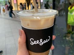 栀子花梨香拿铁-Seesaw Coffee(苏州中心店)