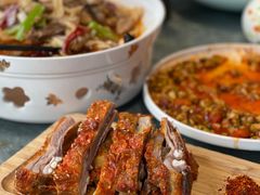 -天山集市(和家乐广场店)