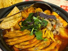 -老表记广西宵夜螺蛳鸭脚煲(东盟店)
