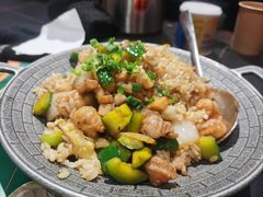-曼听小寨海鲜烧烤·大连辣炒大王(盖州街店)