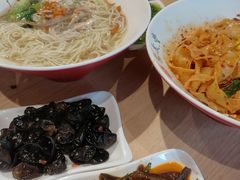 -鼎义丰功夫面(星光大道店)