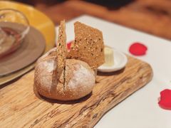 餐前面包-福楼法餐厅FLO