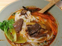 -百春原湖南牛肉粉(百联世纪店)