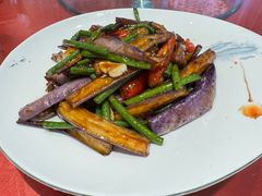 香汁豆角烧南茄-大召麦香村(新生街店)
