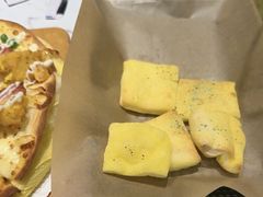 -达美乐比萨(骏壹万邦广场店)