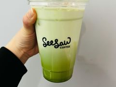 抹茶拿铁-Seesaw Coffee(环贸iapm店)